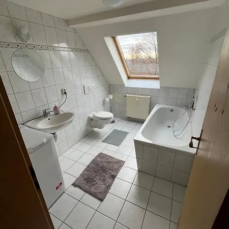 Und Monteurzimmer Naehe Leuna, Merseburg, Halle Und Leipzig