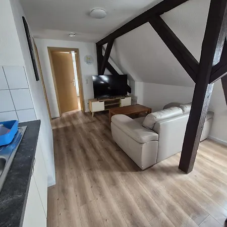 Und Monteurzimmer Naehe Leuna, Merseburg, Halle Und Leipzig * Braunsbedra